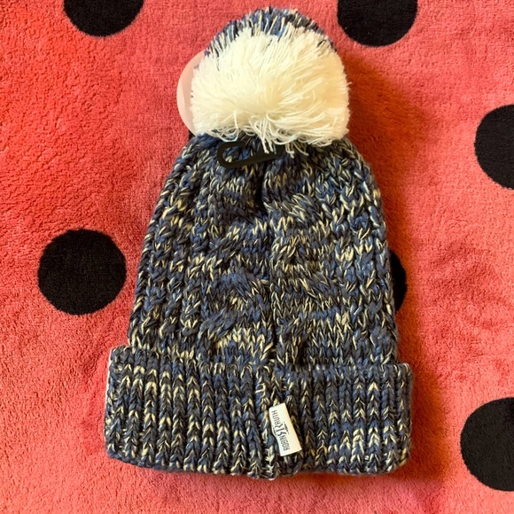 Boston winter hat - Picture 2 of 2